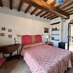 Poggio Del Bolognino Gospodarstwo agroturystyczne *
