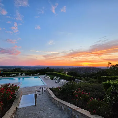 Poggio Del Bolognino Farm stay *