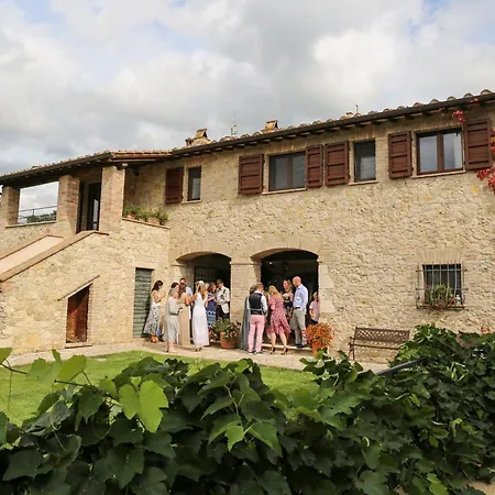 Poggio Del Bolognino Farm stay *