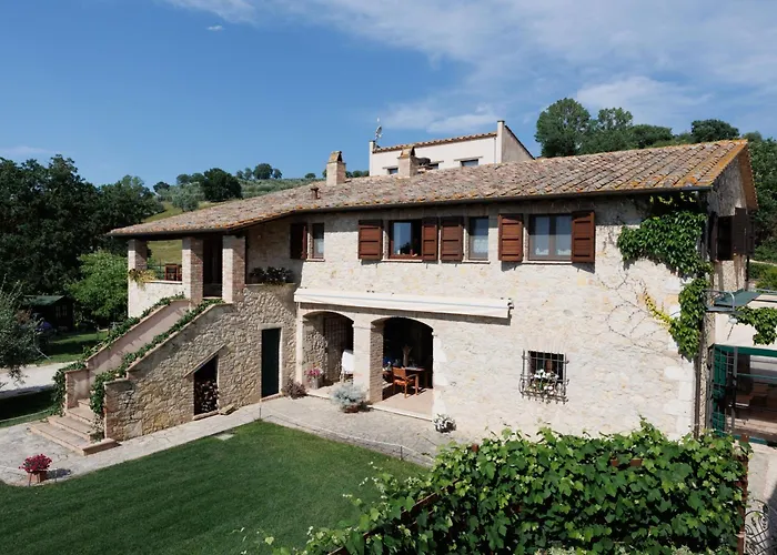 Poggio Del Bolognino Farm stay *